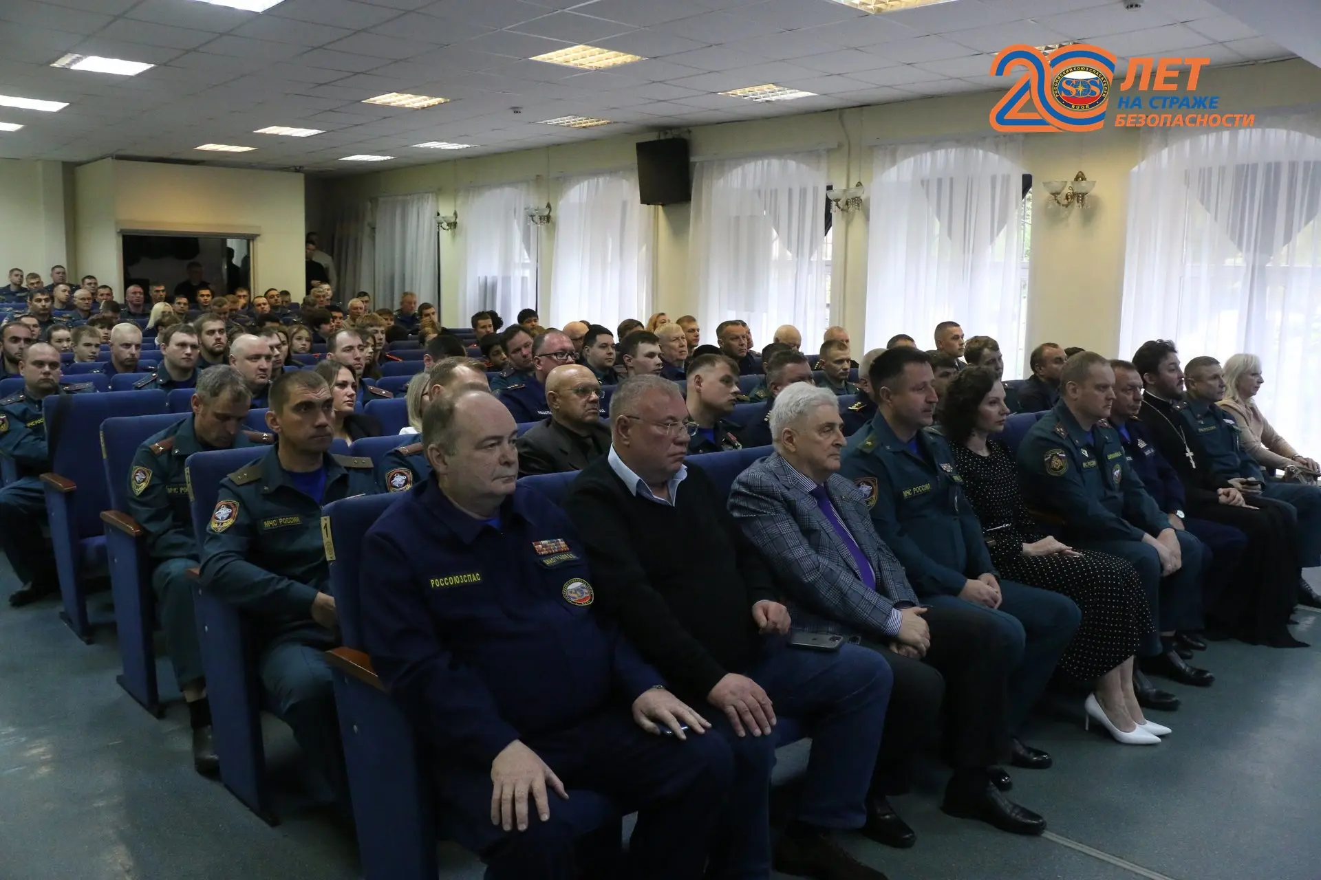 В Ногинске отпраздновали 94-ю годовщину гражданской обороны России: торжественное собра...