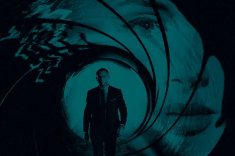 14 лет назад состоялась премьера незабываемого супер-хита Адель — «Skyfall», который ст...