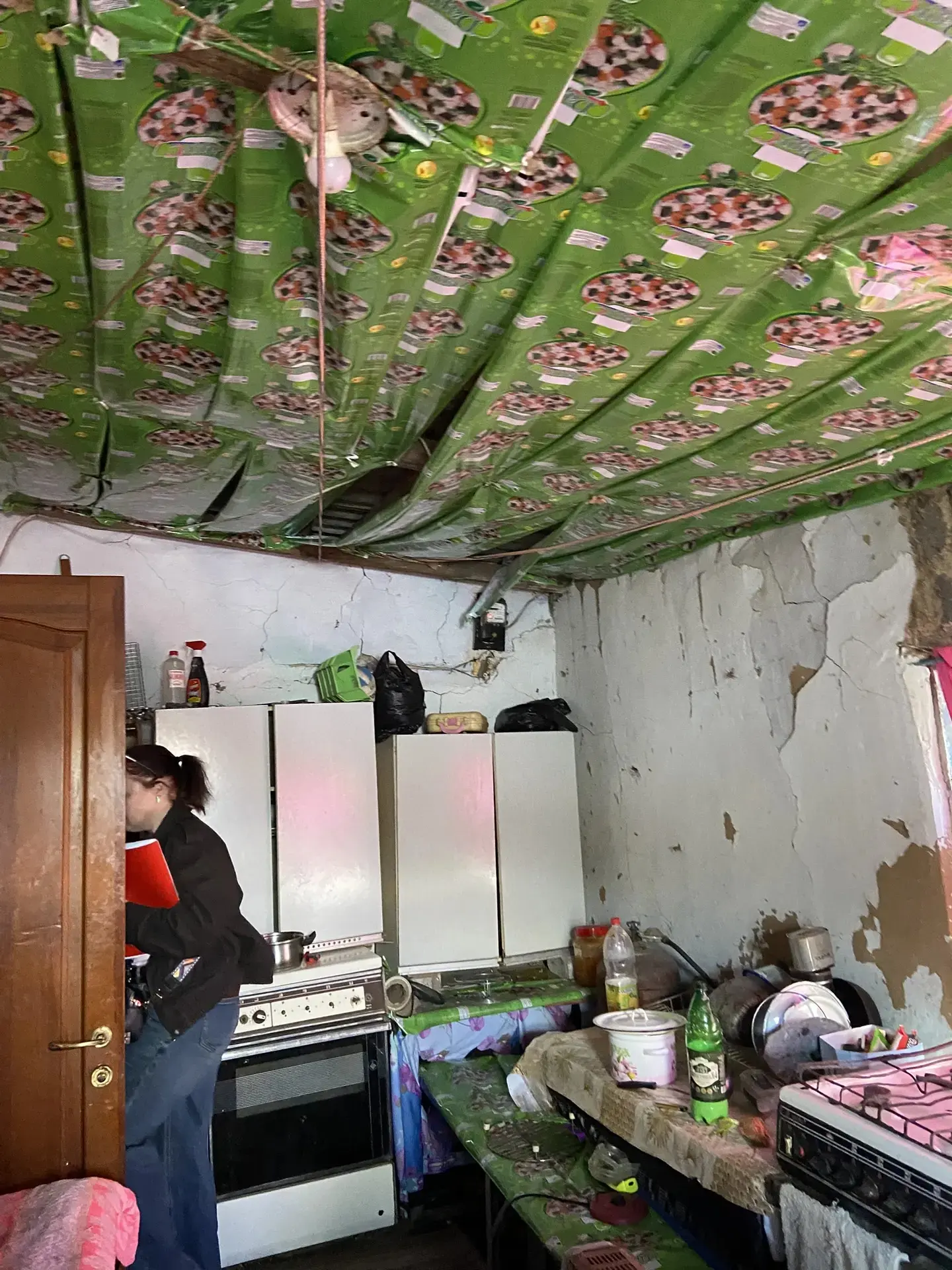 В Каховском округе проверили семьи в социально опасном положении  Сотрудники органов и учреждений си