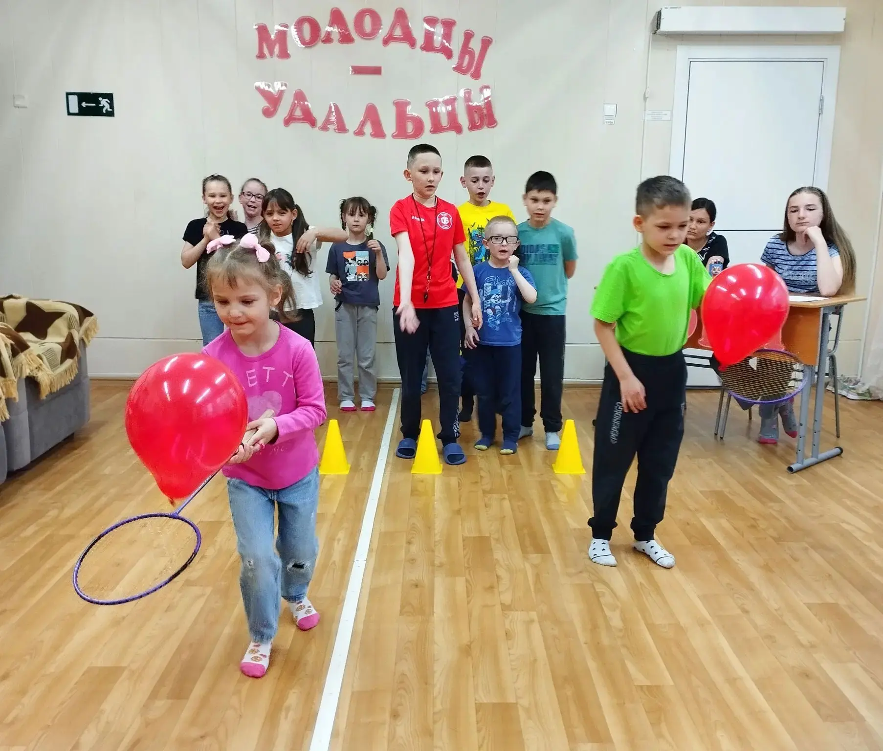 Сегодня в нашем учреждении прошли веселые спортивные состязания «Молодцы-удальцы».
