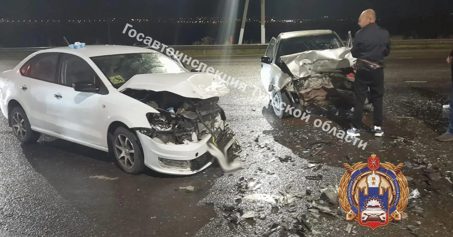 ДТП на трассе М-2 «Крым» под Тулой: двое пострадавших