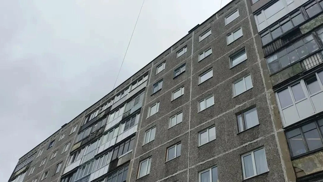 💚Работы по герметизации межпанельных швов продолжаются.

Аскольдовцев 32 - ✅
