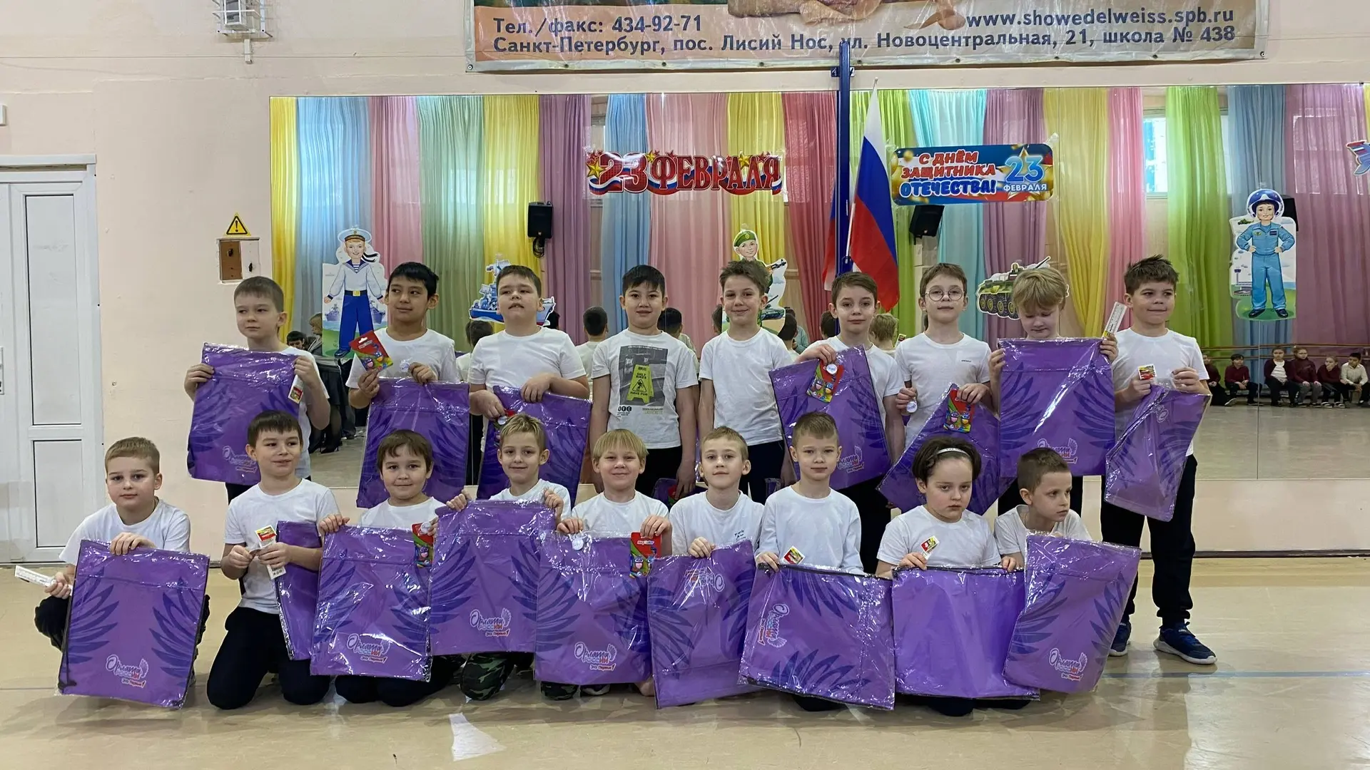 В честь 23 февраля во 2-х классах прошла настоящая битва характеров! 🏁  Здесь не было места унынию —