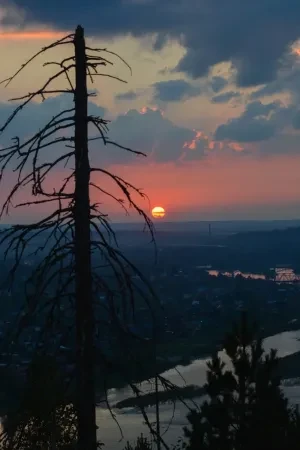 🌅 Чусовой