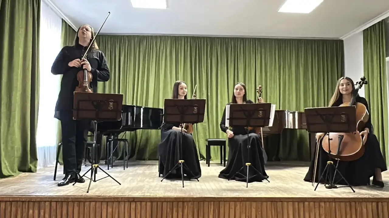 🎻 Культура объединяет: концерт в Аскания‑Нова

5 июня жители и гости Аскания‑Нова стали свидетелями