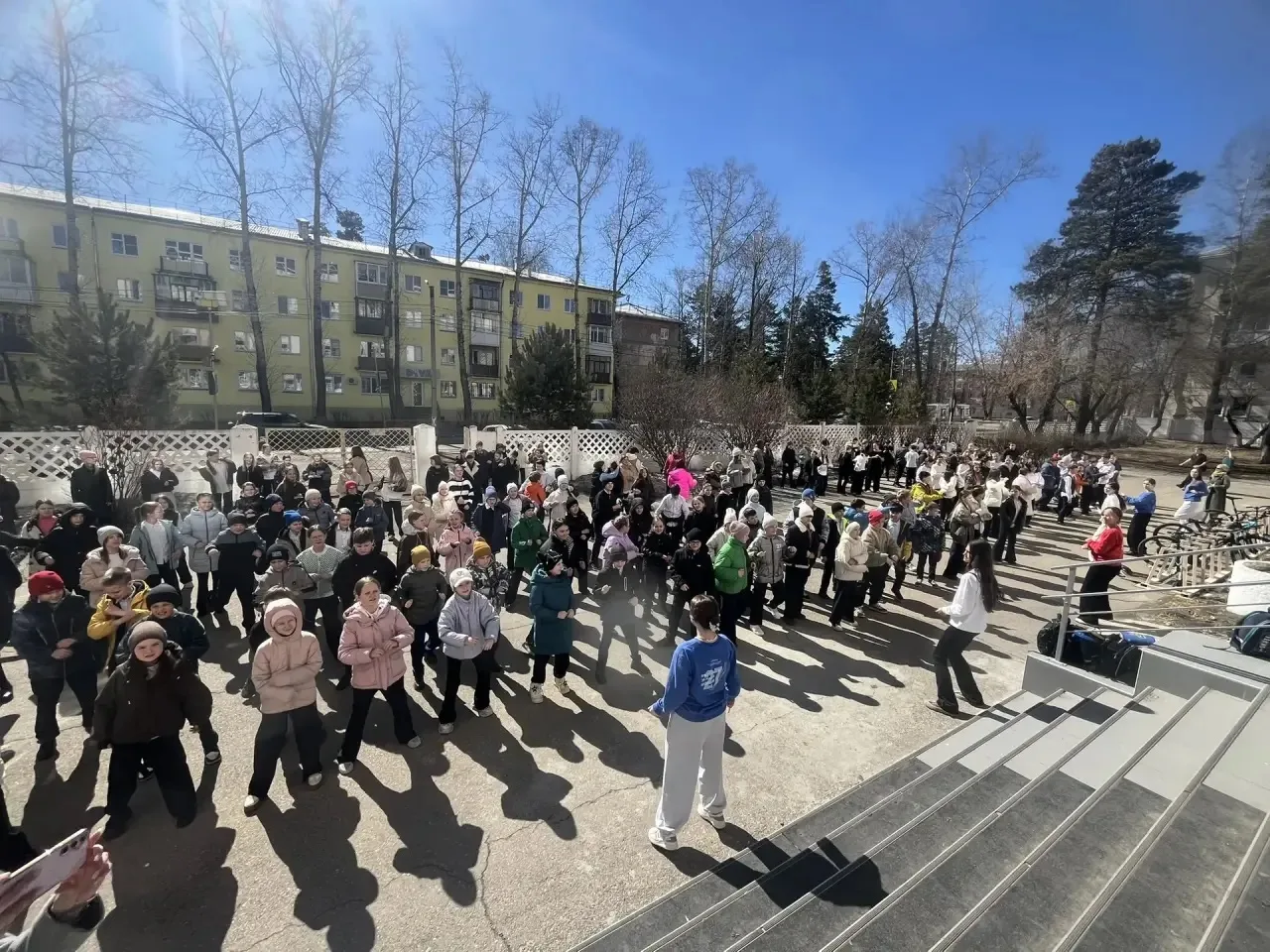 🌟 Дорогие друзья! 🌟  Сегодня в нашей школе прошла яркая и энергичная акция «Подзарядка», приуроченна