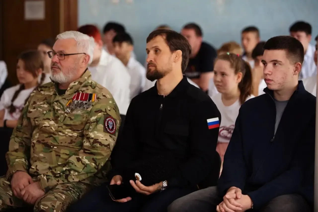 🎼🎻Звон шпаг и звуки вальса, шелест страниц и шорох кружева, важные вопросы и мудрые ответы - под так