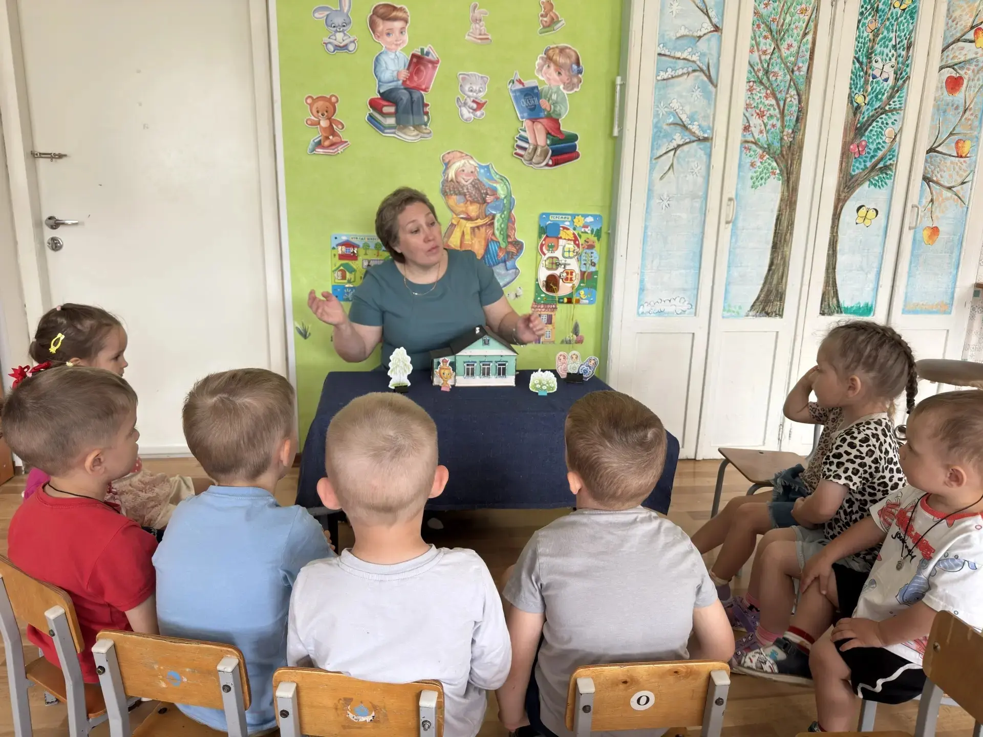 Наш летний день в детском саду получился по‑настоящему сказочным! 💫
Мы собрались в нашем любимом ли