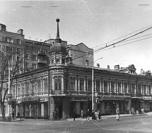 Доходный дом К.А. Ворожеина. Узнали место?
