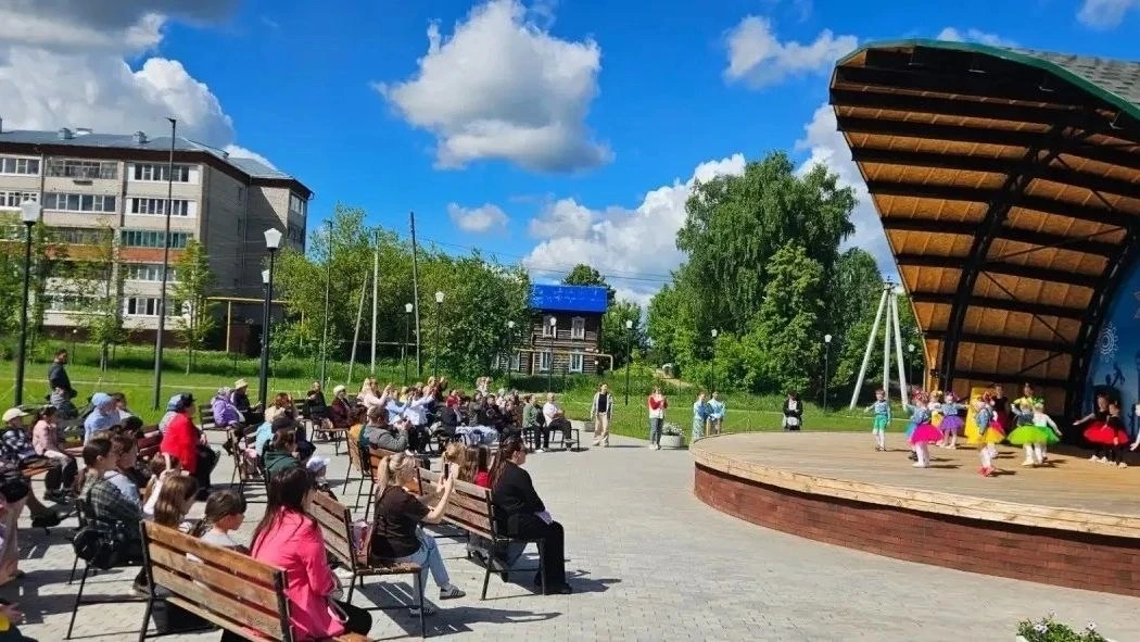 🎉 В Можге отмечают день педагогов дополнительного образования