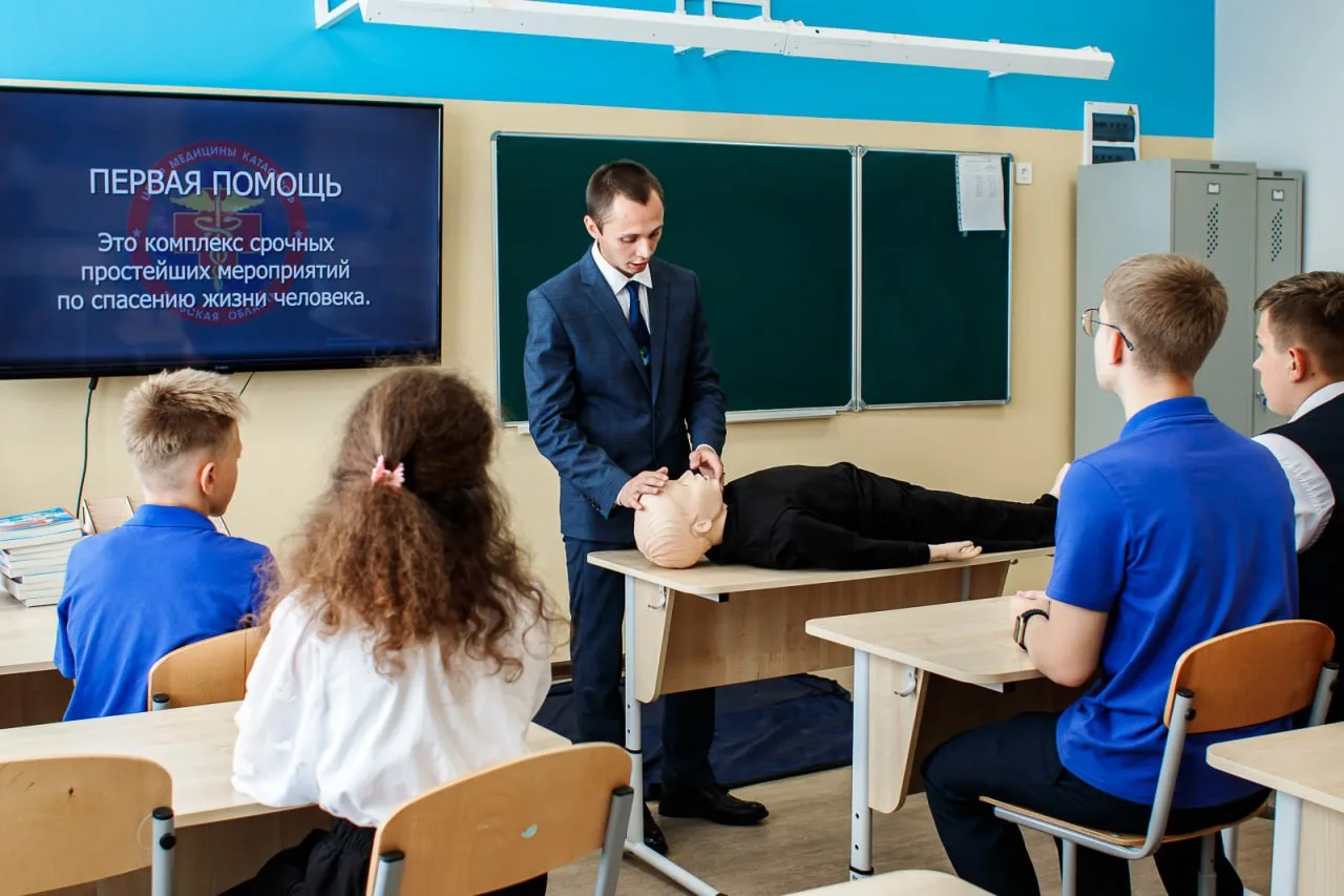 «Основы безопасности и защиты Родины»: новую программу разработало Минпросвещения РФ