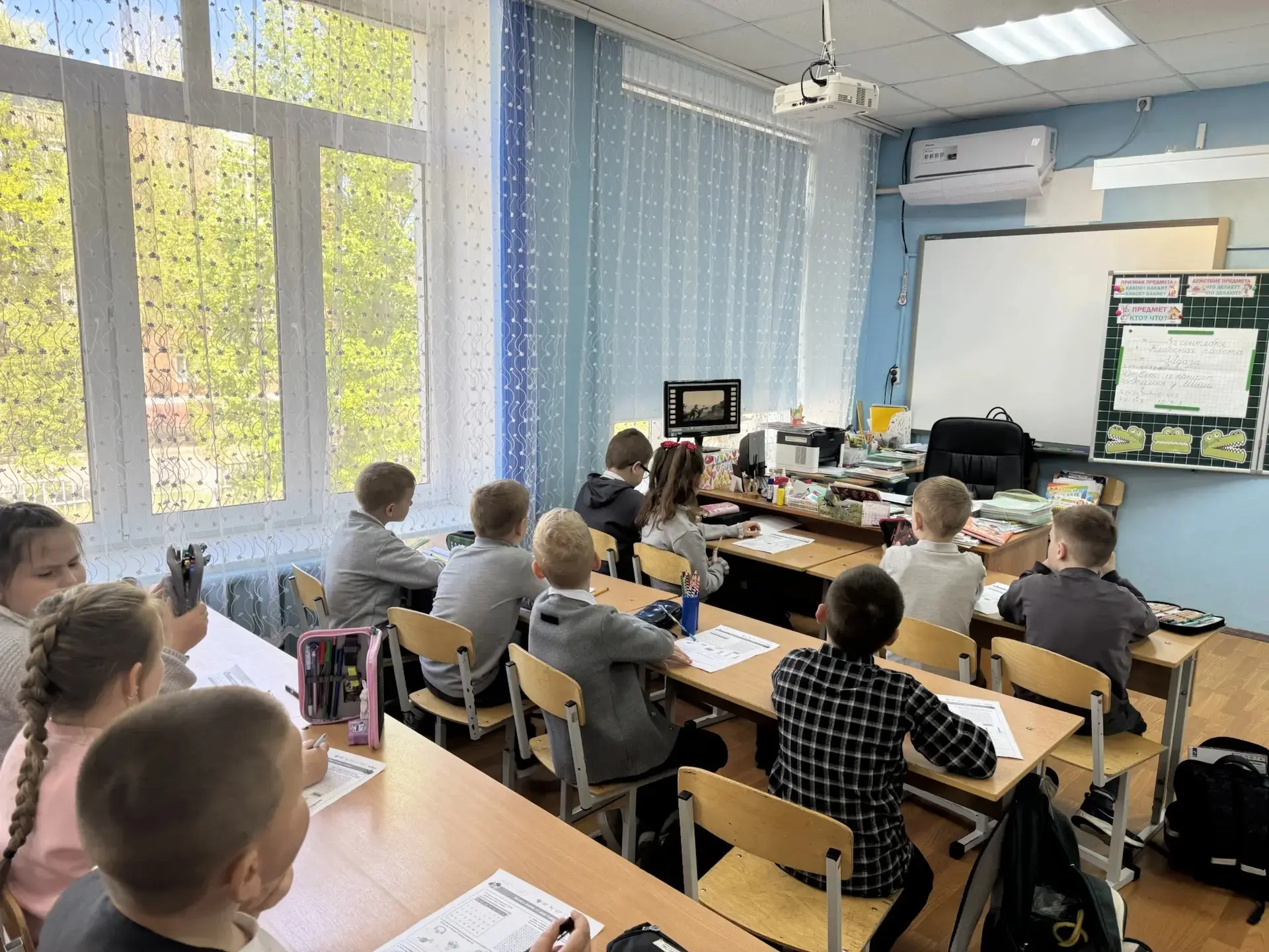 🔊«Разговоры о важном»  ✅4 мая в школе №11 прошли традиционные «Разговоры о важном». Тема урока: «Пес