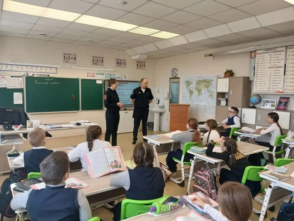 Профилактическое мероприятие по безопасности дорожного движения в гимназии № 1  28 апреля в МБОУ г. 