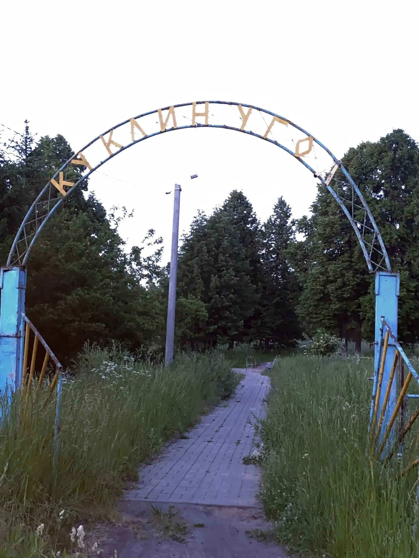 Поделимся с вами и другими фотографиями интересными 🤭

Вашему вниманию - село Торопово! 

Задворки 