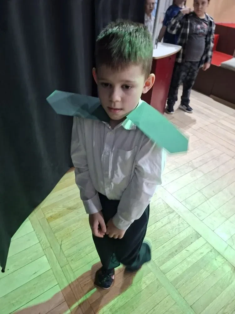 Вчера в 1"А" классе прошла спортивная игра "А ну- ка, мальчики!", приуроченная ко дню защитника Отеч