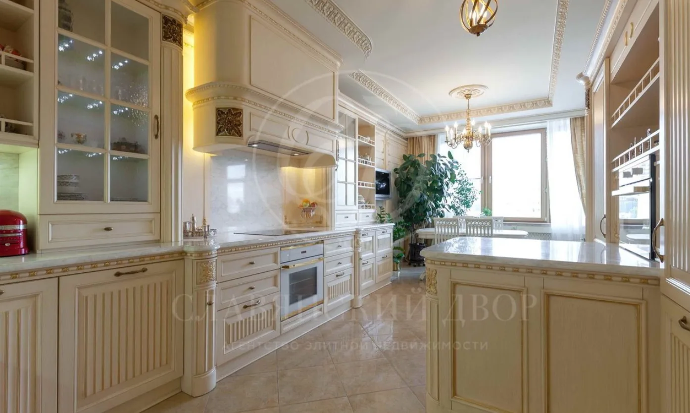 Алла Пугачёва продаёт свою роскошную квартиру в центре Москвы за 390 млн рублей   Ранее жильё планир