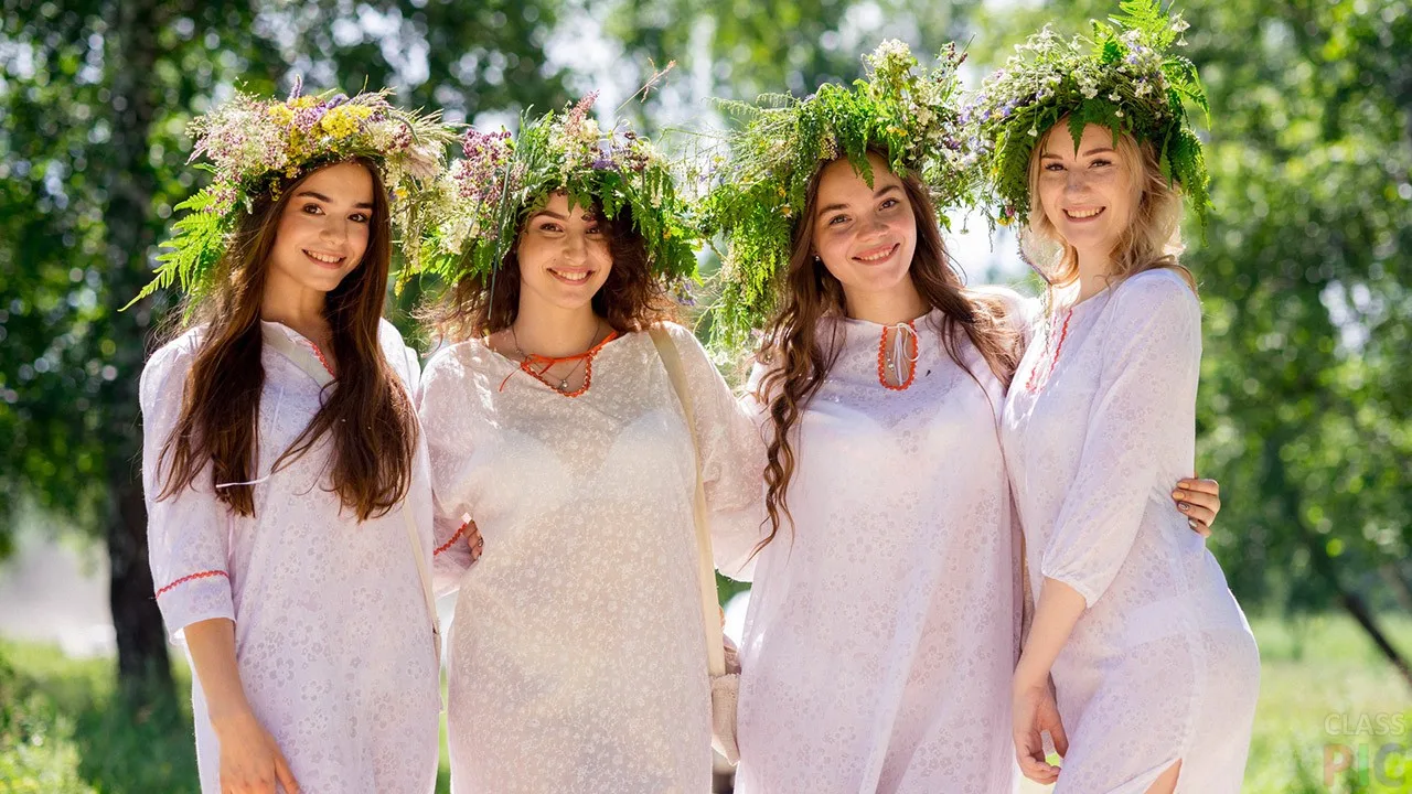 Девицы-красавицы на празднике Ивана Купалы. #красота #праздник #девушки #Россия