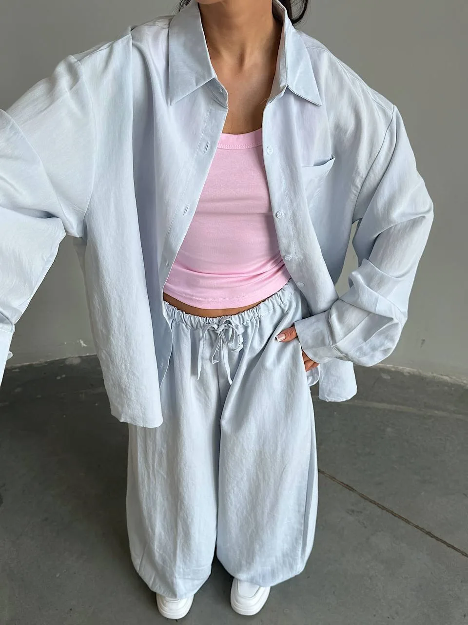 Linen Mood костюм Аладдин ☀️

Свободный летний костюм из легкого льна: рубашка oversize и брюки Алад