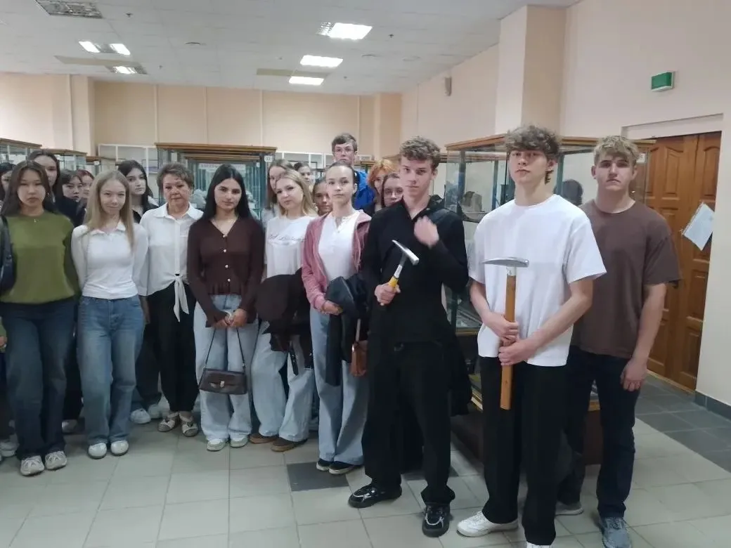 Ученики 10е класса нашей школы в рамках профильной практики  совершили увлекательную эк...