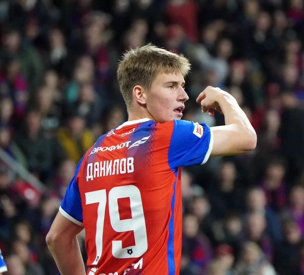 ⚽️ Карпин удерживал травмированного игрока ЦСКА в сборной