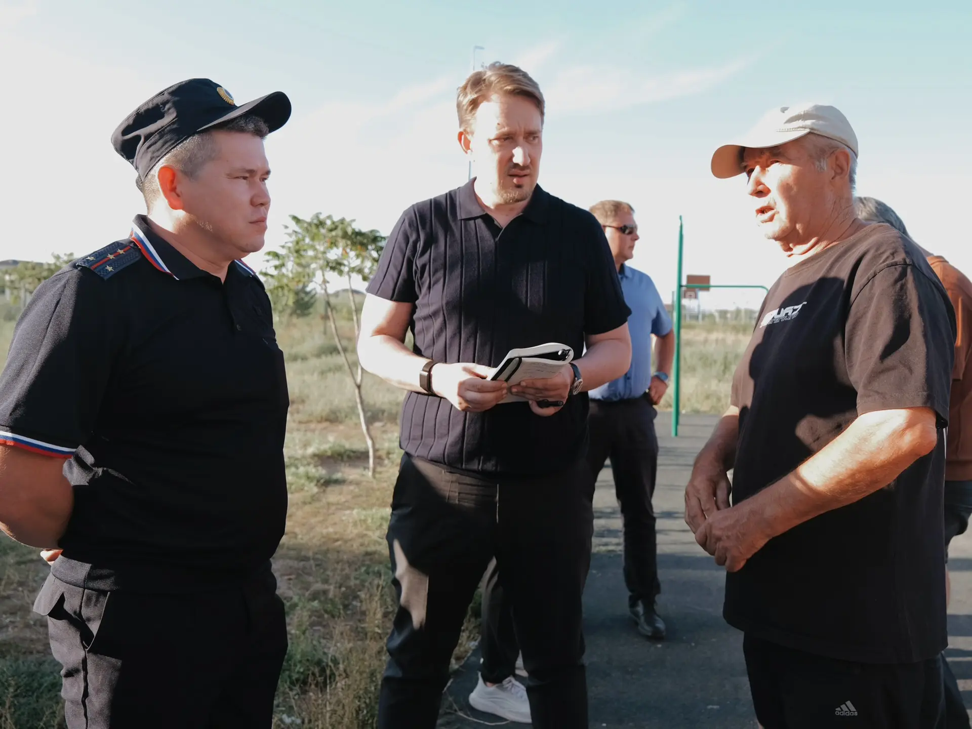 «Летом ещё можно дойти. А зимой?»