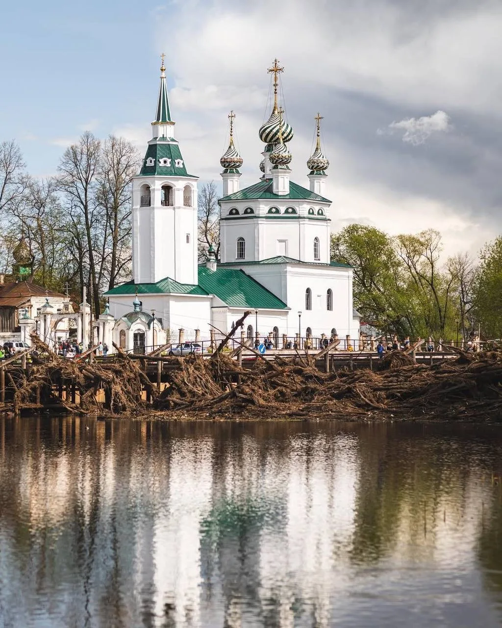 Что смотреть в Холуе ✨