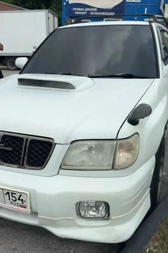 В Новосибирске должник устроил блокаду, чтобы не отдавать арестованный Subaru

Subaru Forester, кото
