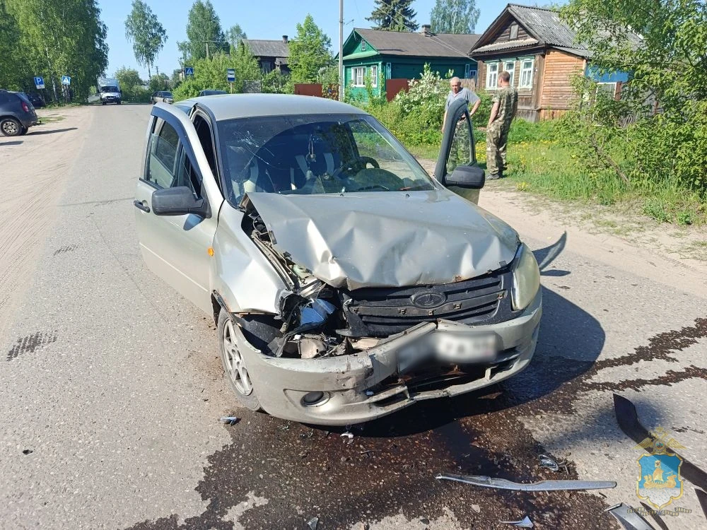 В Макарьеве полицейские проводят проверку по факту ДТП, в результате которого пострадали несовершенн