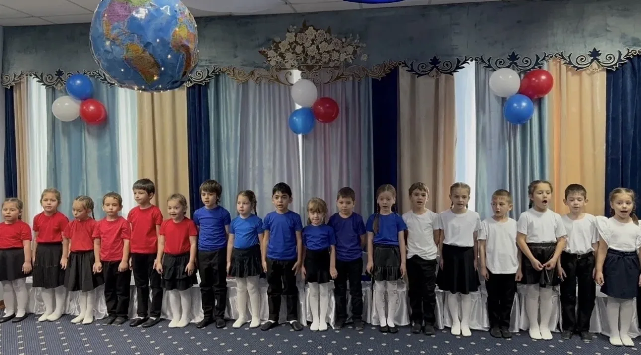 🎉 «День народного единства» 🎉
Важный праздник,символизирующий дружбу и сплоченность всех народов Р
