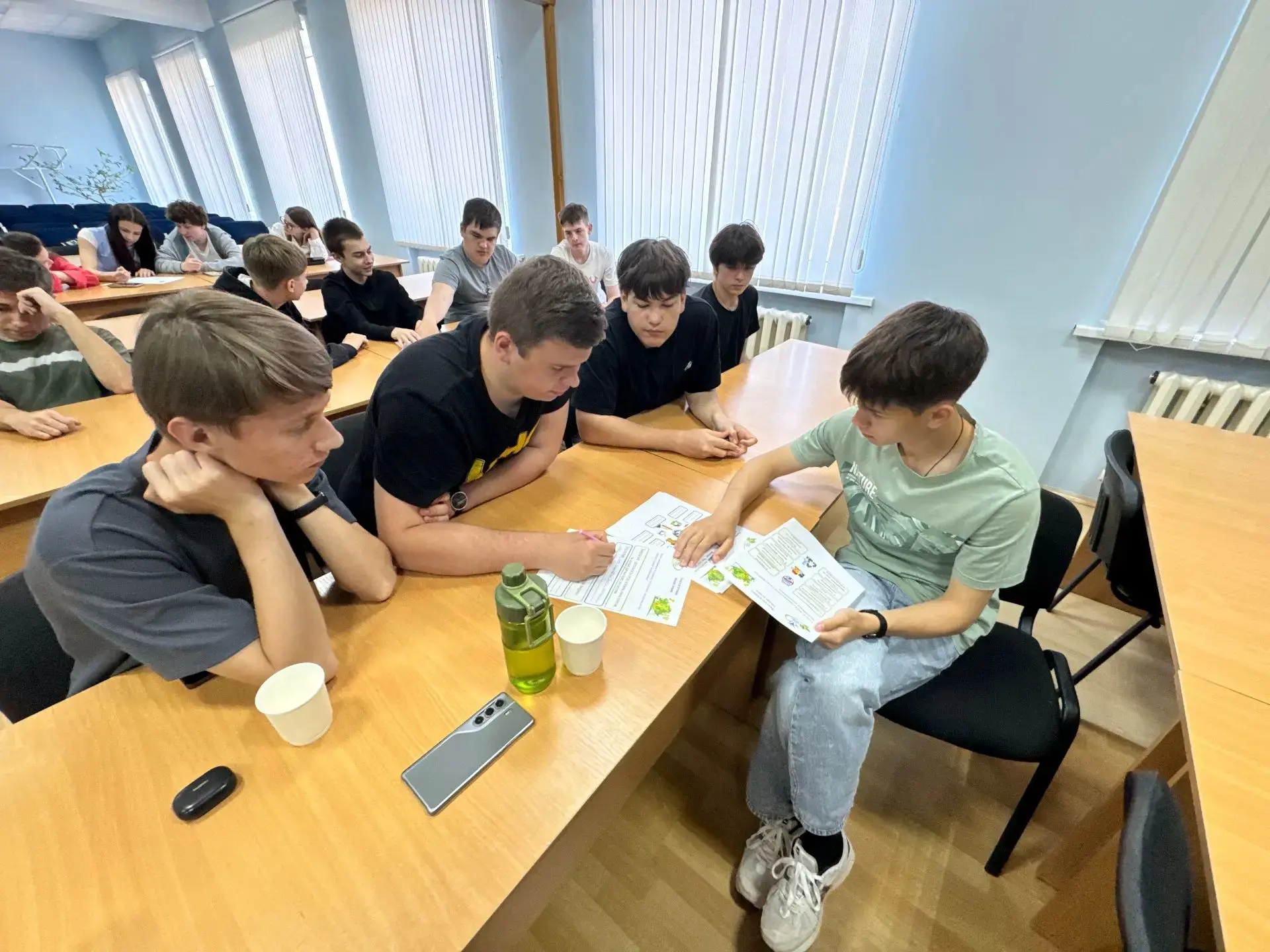 Жить экологично: секреты от инженеров-экологов

♻️☝️Экология начинается не с глобальных акций, а с п