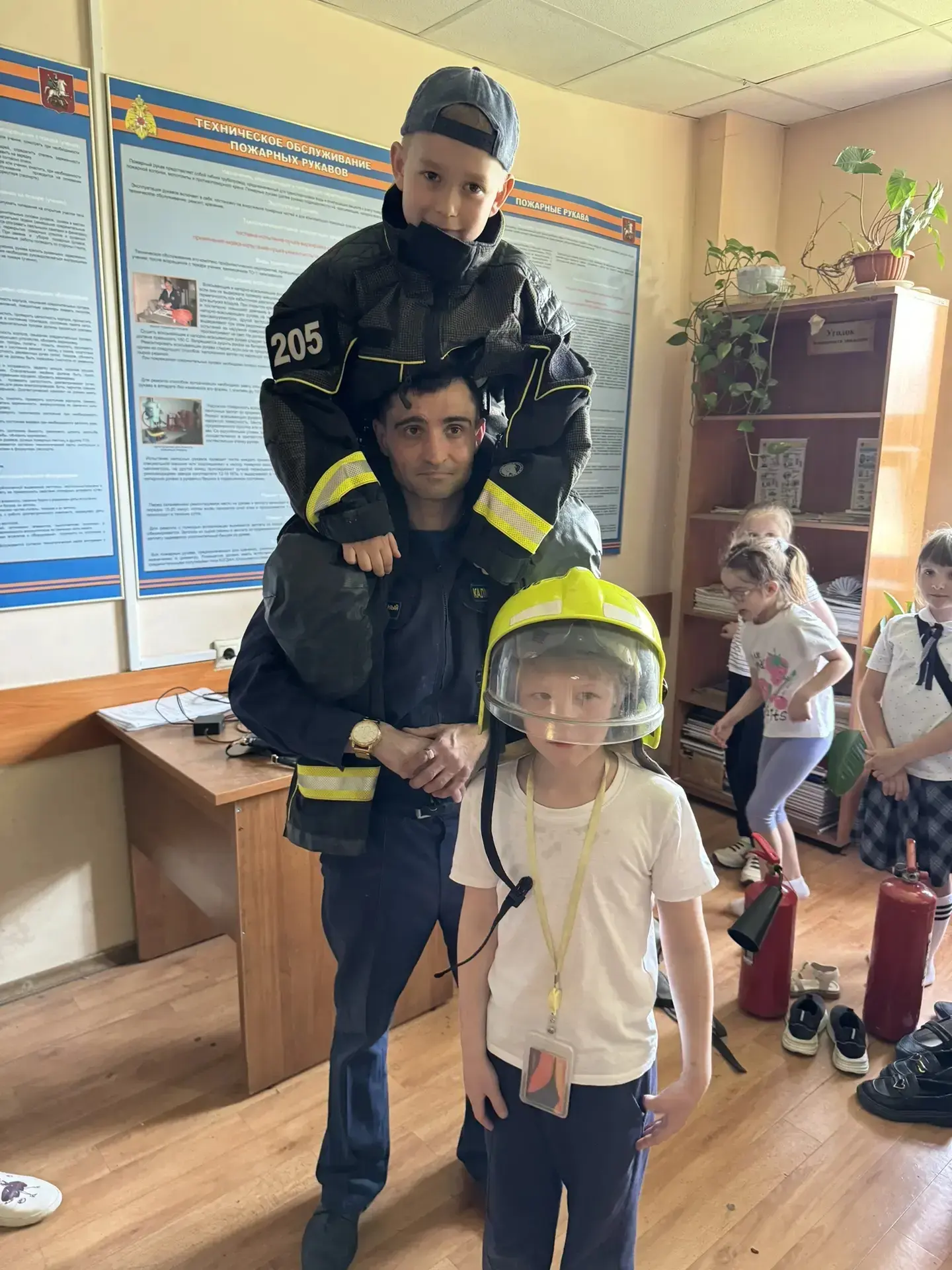 🏛 Познавательные экскурсии наших учеников  🚒 Вот как познавательно и интересно проводят время наши м