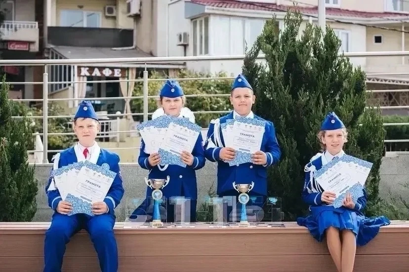 30 лет побед и достижений отряда юных инспекторов движения второй школы
