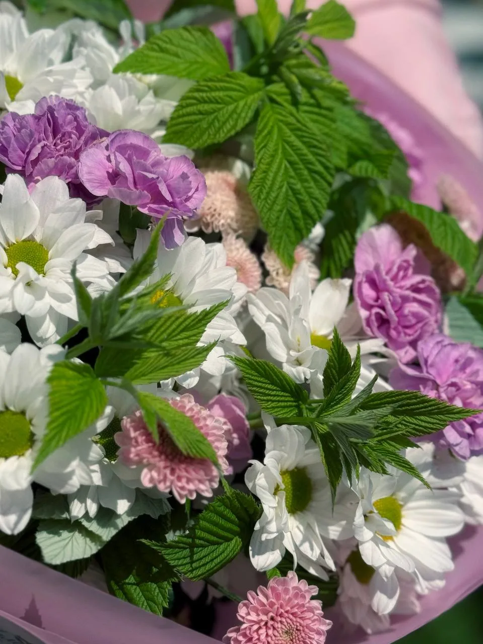 Только посмотрите какие красивые букетики у нас на Амундсена 64 🤗

Кстати, откроем секрет 🤭

В НАШ