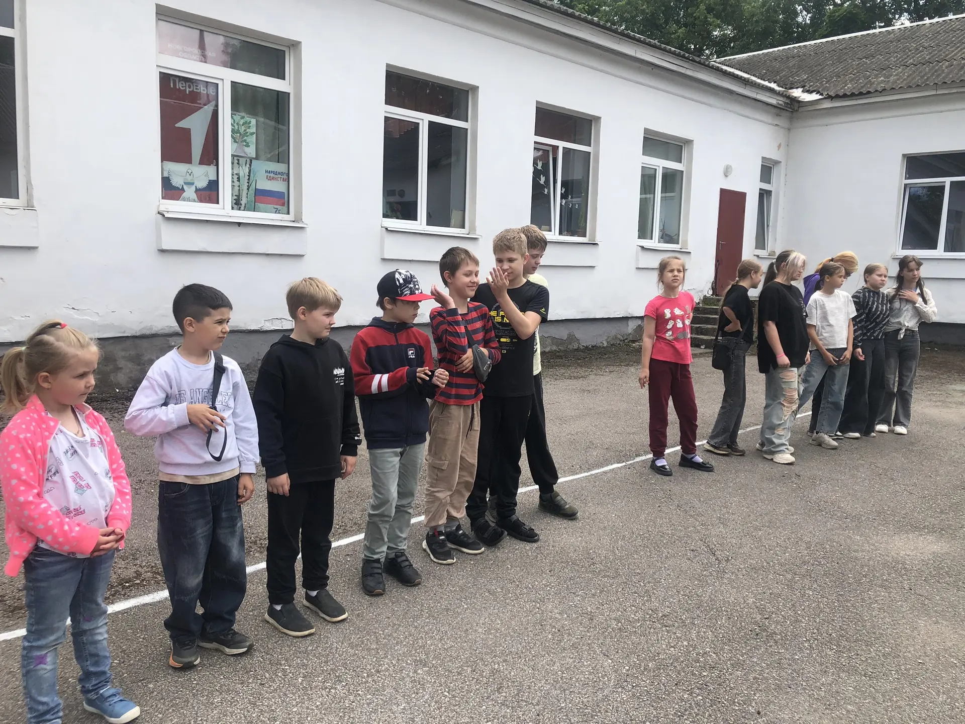 #ДневникЛетнегоЛагеря2026

☀️ После обеда к нам в лагерь приехала команда Народного фронта. 
  Для н