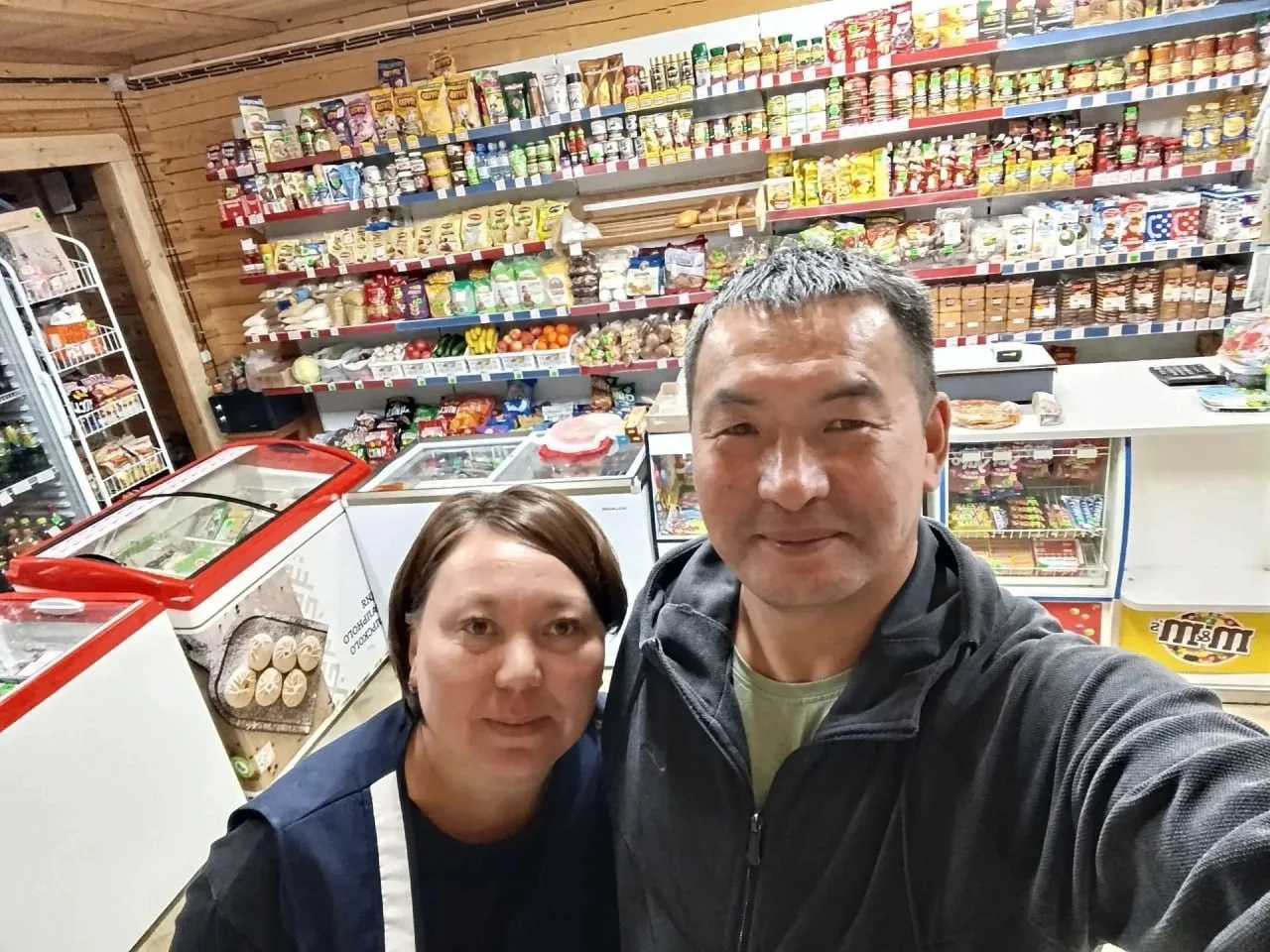 Вернулся с фронта и открыл магазин в своем родном поселке.