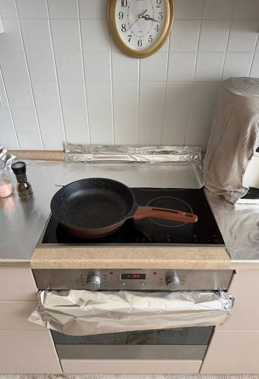 Мой личный лайфхак для жарки мяса🤪
Мыть все равно придется, но значительно меньше)