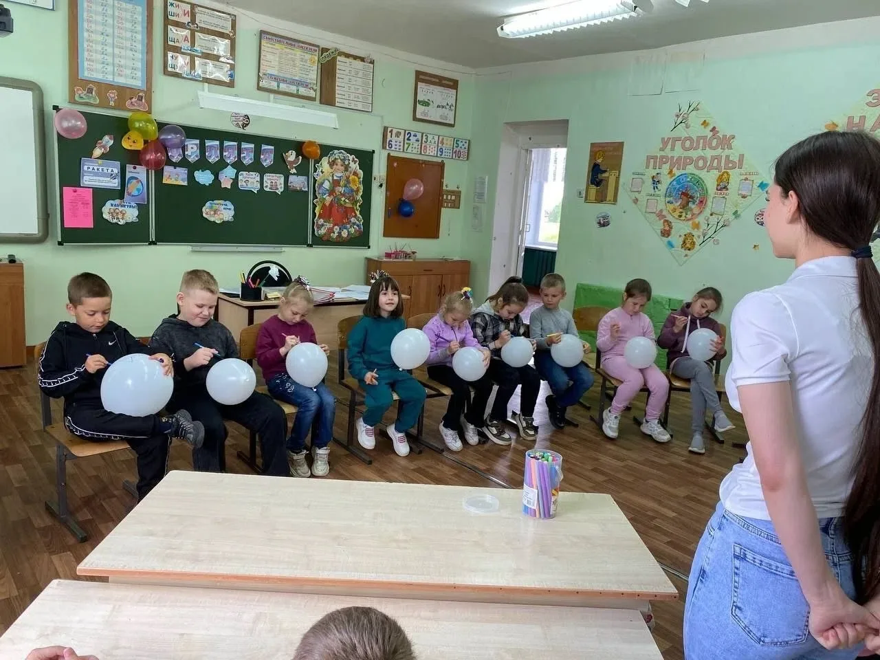 ☀️ Яркий день в школьном лагере: зарядка, творчество и прогулки на свежем воздухе! ☀️