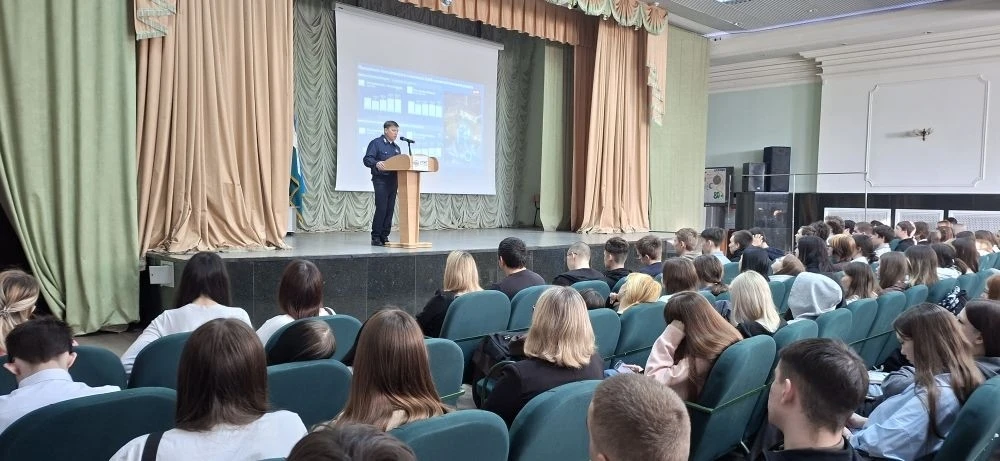 🚂 Профориентационная встреча со студентами Уфимского техникума железнодорожного транспорта Сегодня з
