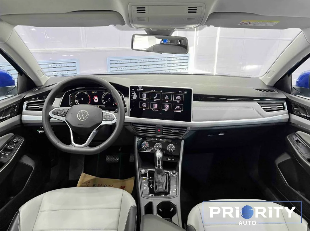 🔥 АВТО ИЗ КИТАЯ В НАЛИЧИИ ПРЯМО СЕЙЧАС 🔥  🚗 Volkswagen Bora 2023 год — 1 495 000 руб • Комплектация: