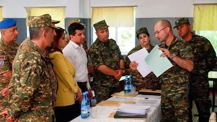 ❗️🇦🇲 Власти #Армении пытаются любой ценой восполнить дефицит личного состава в армии,...