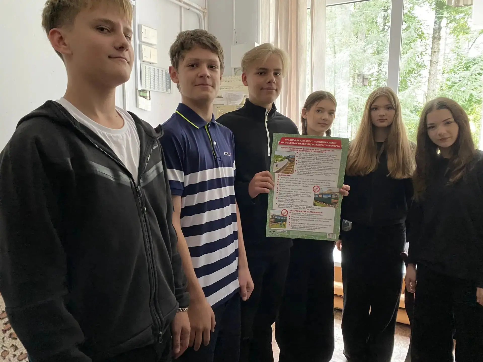 07 сентября В МБОУ "Софринский образовательный комплекс" участники Медиа-центр «Софрино...