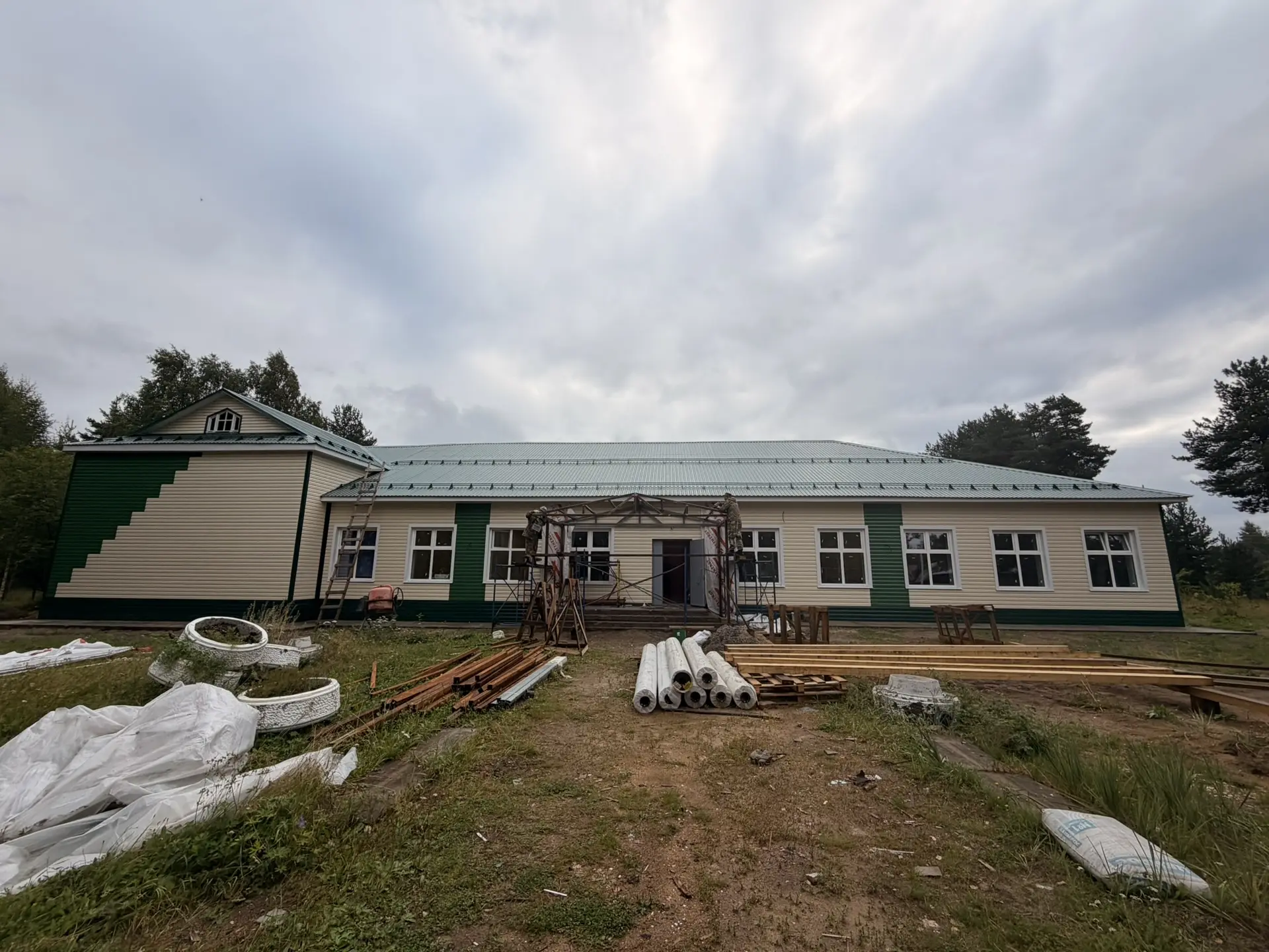 Входная группа преображается 🔨
