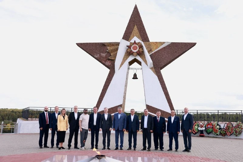 Курган Славы в Десногорске планируют сделать центром проведения патриотических фестивал...