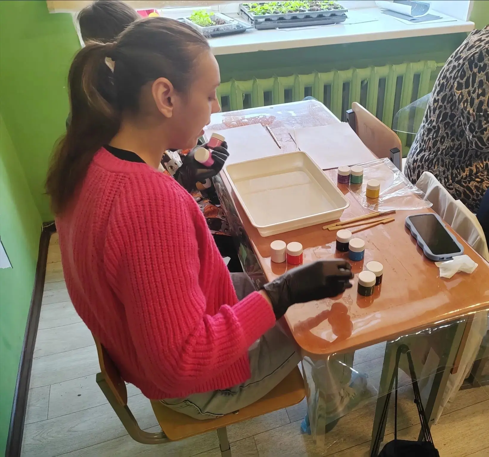 Мастер-класс по эбру «Живые узоры: секрет волшебной воды»

#УДШИимПегова
#УфаКультура