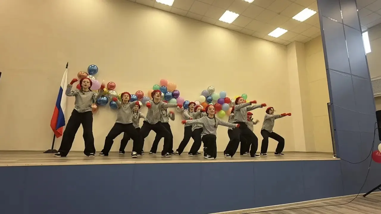🎉 В преддверии Дня учителя в нашей школе прошёл праздничный концерт!