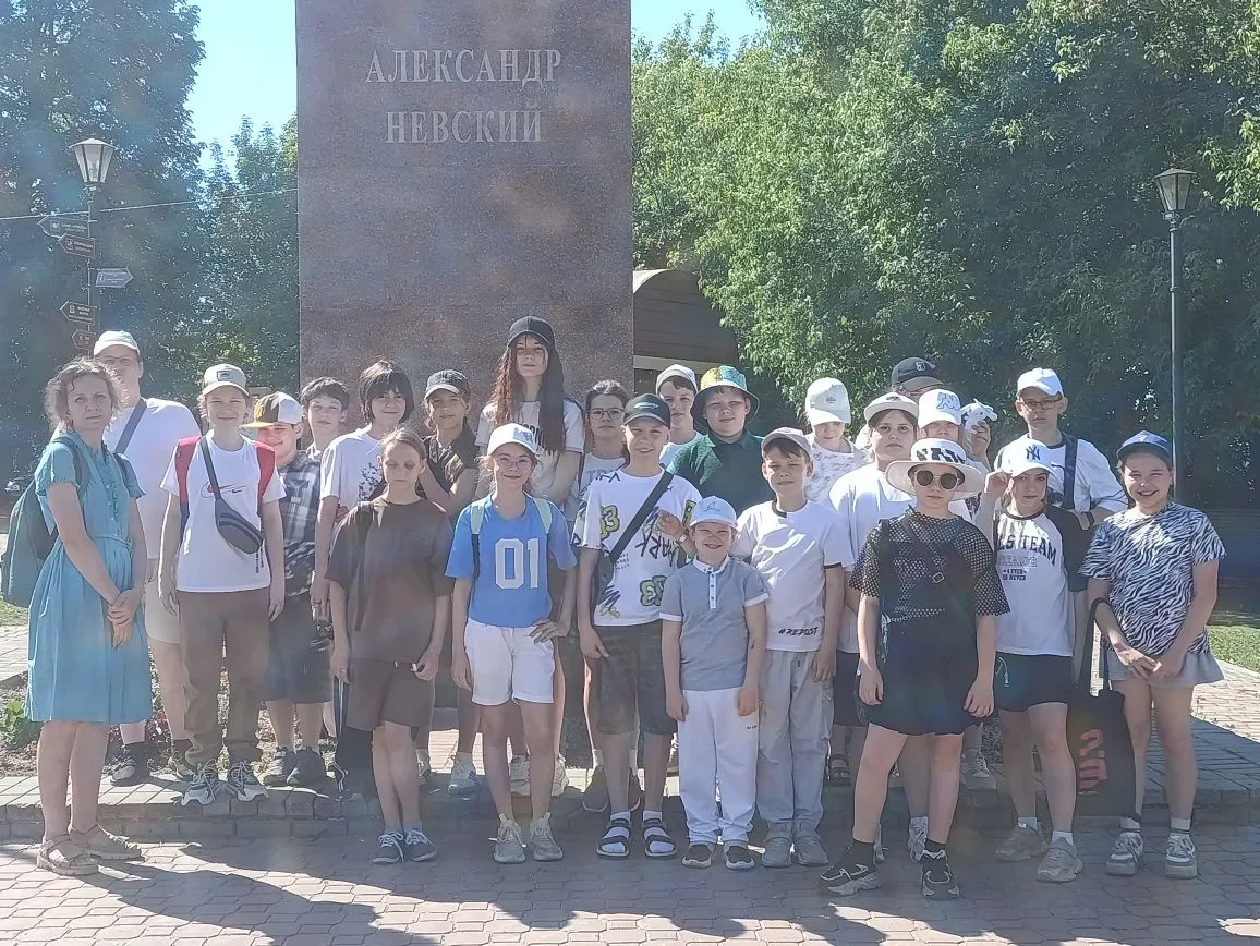 ☀️✨ 5А класс: приключение на реке и путешествие в старину! ✨☀️  21 мая 5А класс решил отметить конец