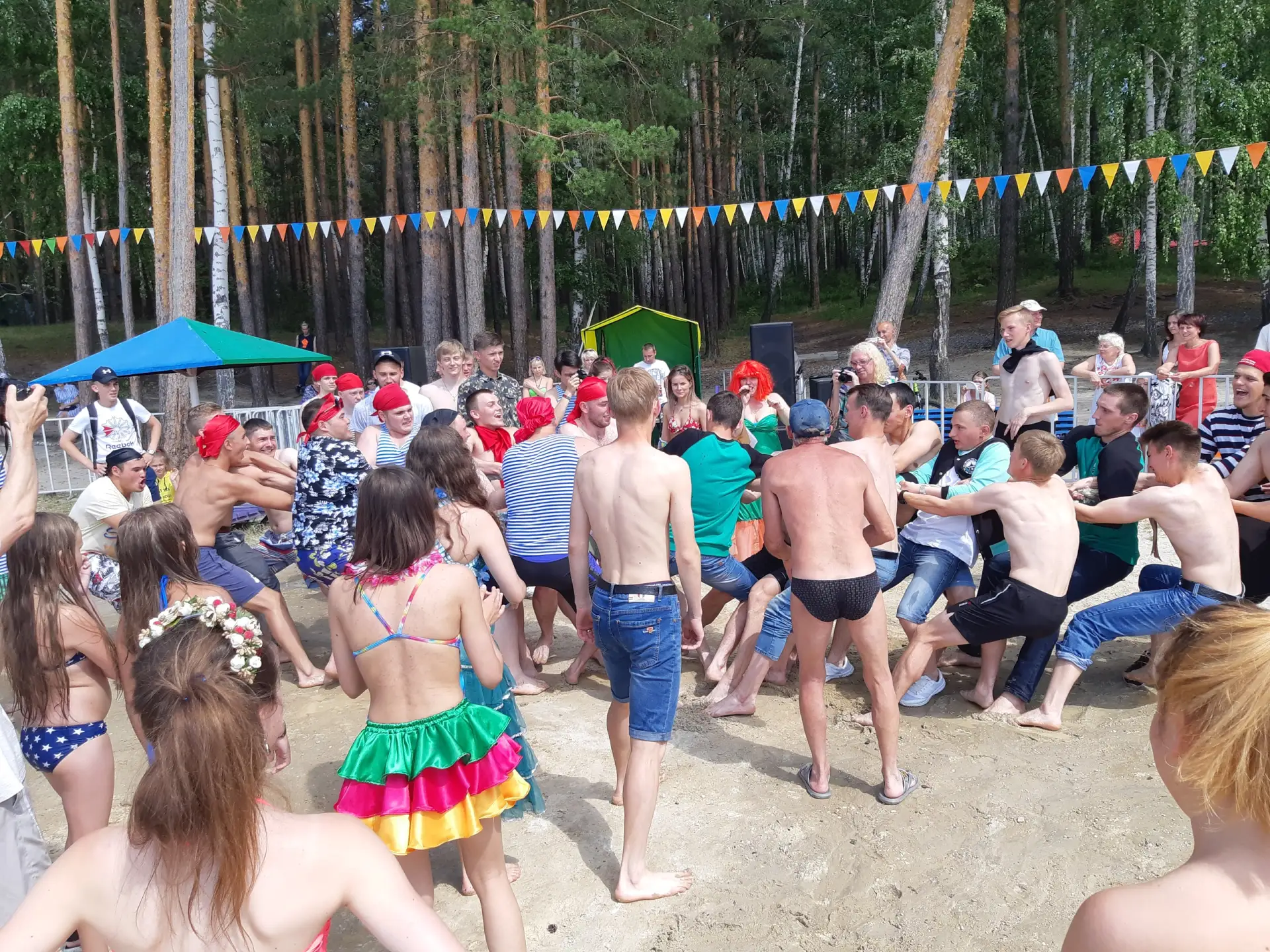 🌊 В Озёрске 1 августа пройдёт «День Нептуна»

В Озёрске состоится долгожданный праздник «День Непту