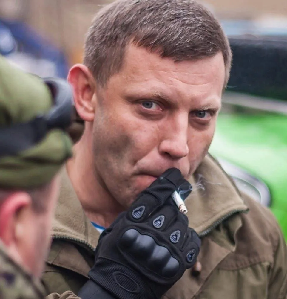 БАТЯ. ПАМЯТИ КОМАНДОРА. 31 августа 2018 года Донбасс осиротел. В центре Донецка, в кафе...