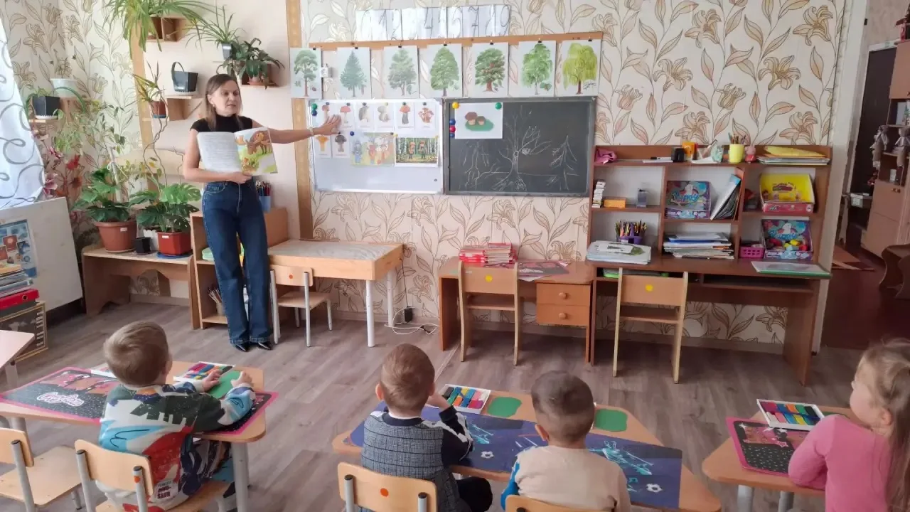 В нашем детском саду ГБДОУ ЛНР «Ясли-сад №76 «Дружба» , сегодня в группе "Красная Шапоч...