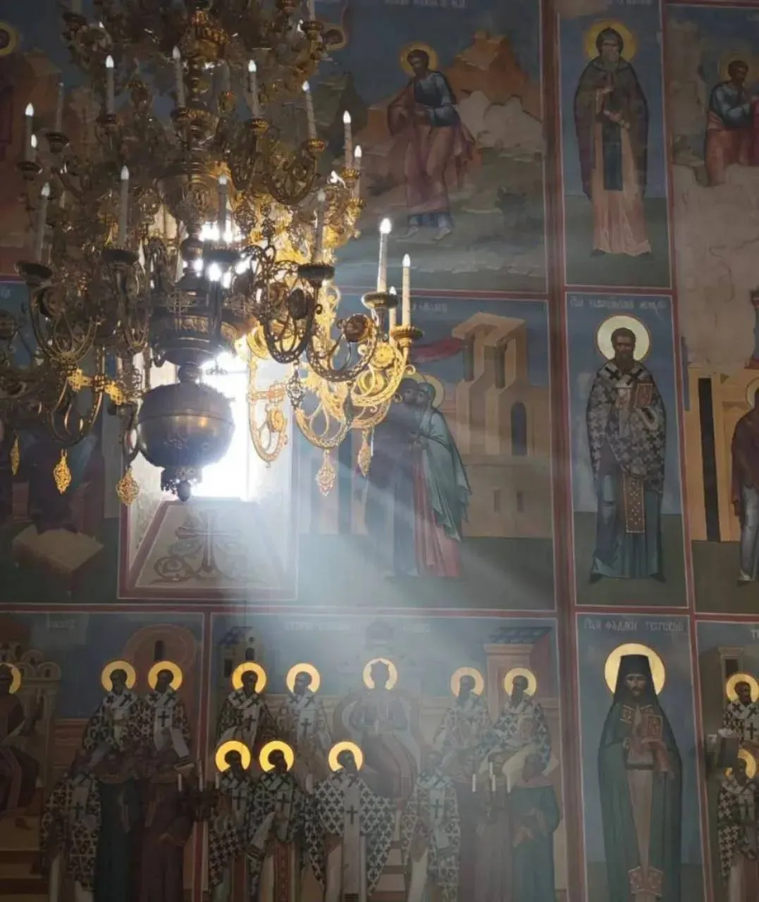 Господь попускает много разочарований, горя и страданий, здесь на земле, чтобы мы махну...